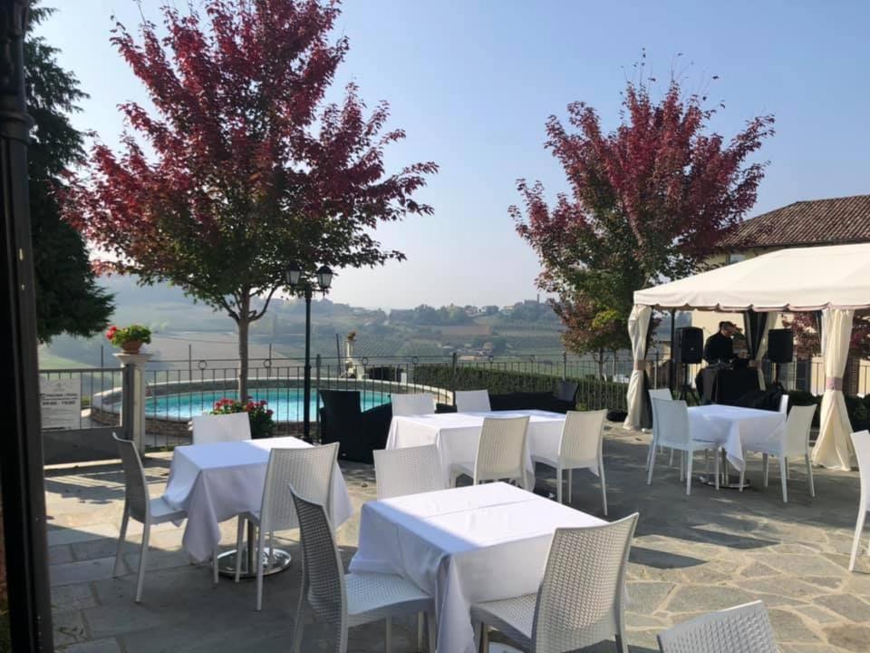 Agriturismo Podere La Piazza コスティリオーレ・ダスティ エクステリア 写真